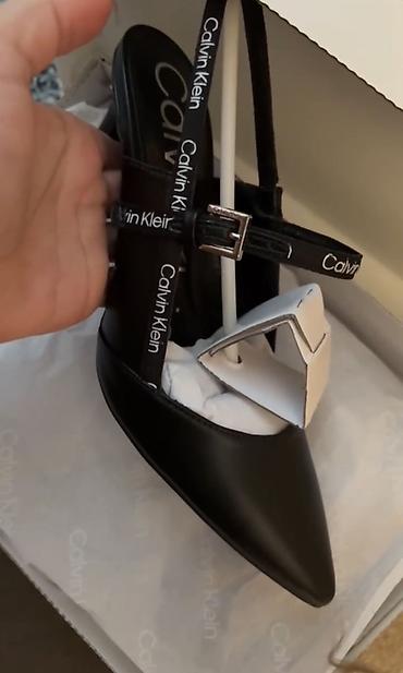 calvin klein sandale: Ölçü: 36.5, rəng - Qara, Yeni — 2