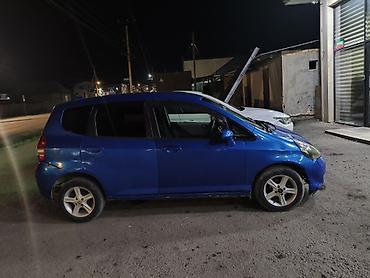 хонда с2000: Honda Fit: 2001 г., 1.3 л, Механика, Бензин, Хэтчбэк — 5
