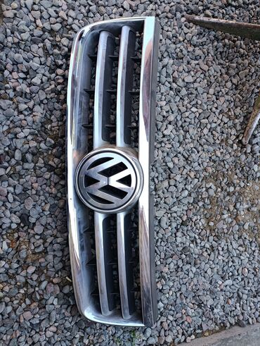 Решетки радиатора: Решетка радиатора Volkswagen 2004 г., Б/у, Оригинал