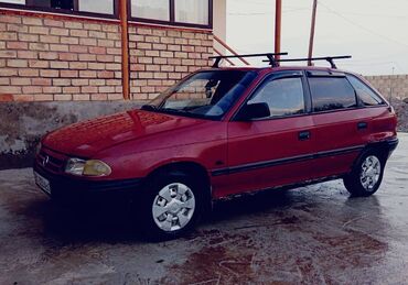 панель ауди а4: Opel Astra: 1992 г., 1.4 л, Механика, Бензин, Хетчбек