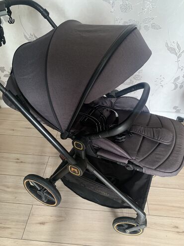 Коляски: Коляска, цвет - Черный, Б/у — 6