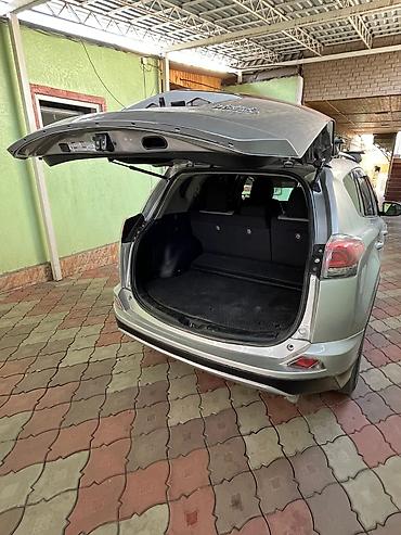 торг: Toyota RAV4: 2017 г., 2.5 л, Автомат, Гибрид, Кроссовер — 5