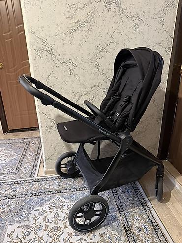 Продам коляску Maxi-Cosi Street Plus 2 в 1 🖤 (в идеальном состоянии )