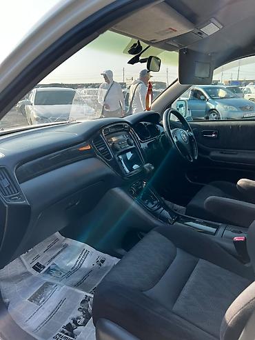 мазда багажник: Toyota Kluger: 2003 г., 3 л, Автомат, Бензин, Кроссовер — 6