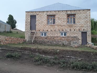 qobuda heyet evi: Daskesen rayonu,Xosbulaq kendinde çastin yaninda 2 sotda ev