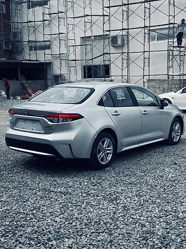 byd e1: Toyota Levin: 2021 г., 1.8 л, Вариатор, Гибрид, Седан — 4