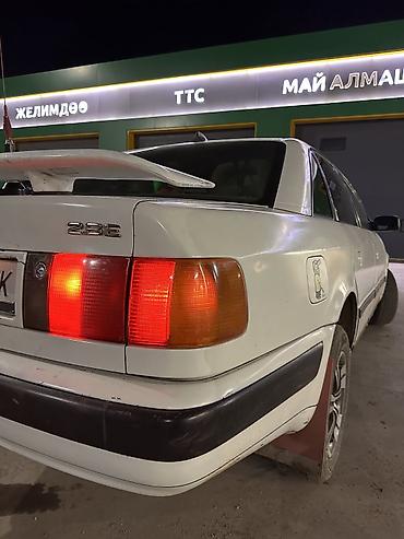 кпп тди: Audi 100: 1992 г., 2 л, Кол менен иштөөчү, Бензин, Седан — 5