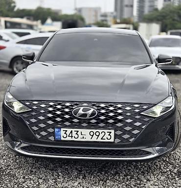 Hyundai Grandeur: 2021 г., 2.4 л, Автомат, Гибрид, Седан