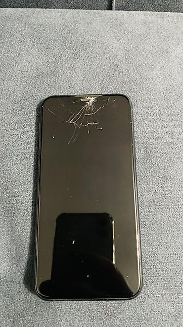 IPhone 11 Pro, зелёный Midnight Green - Экран 5.8", OLED Super Retina