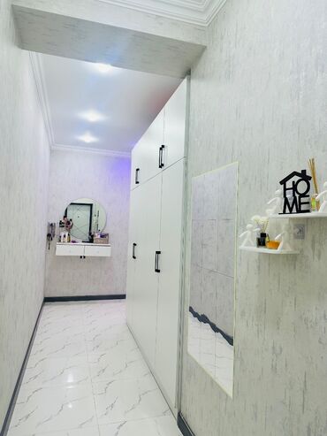 Розетки: Satılır 3 otaqlı yeni tikili 72 m², Əhmədli q. Mənzil infrastruktur