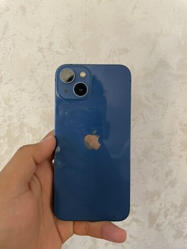 айфон на 27000сом: IPhone 13, Б/у, 128 ГБ, Синий, Коробка, 77 %