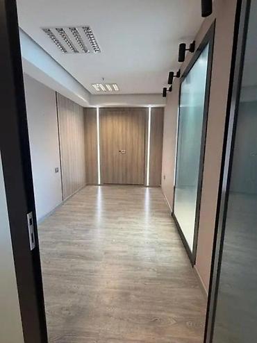 взять офис в аренду: İcarəyə verilir 3 otaqlı ofis 70 m², 28 May m. Daha 7 şəklə bax — 3