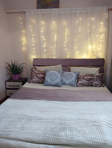 Посуточная аренда квартир: 1 комната, Душевая кабина, Постельное белье, Кондиционер — 3