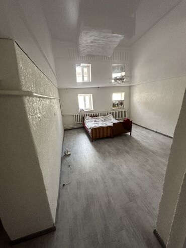 Продажа домов: Дом, 300 м², 10 комнат, Собственник at lalafo.kg — 19 Продажа домов: Дом, 300 м², 10 комнат, Собственник — 19