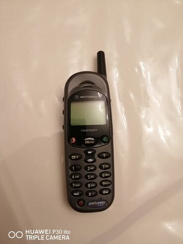 işlənmiş telefon: Motorola Quench, rəng - Boz, Düyməli