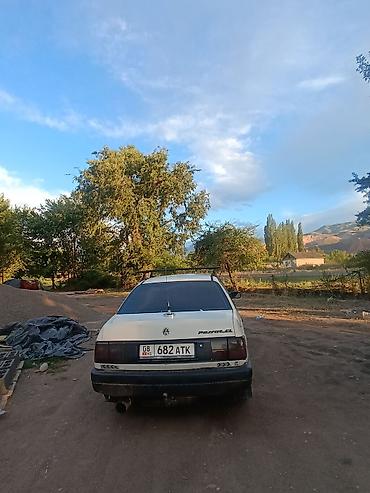 Продажа авто: Volkswagen Passat: 1991 г., 1.8 л, Механика, Бензин, Седан — 7
