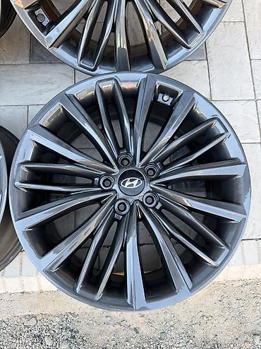 диски аполлоны: Литые Диски R 19 Hyundai, Комплект, отверстий - 5, Б/у — 5