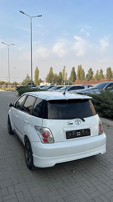 285 30 19: Toyota Ist: 2003 г., 1.5 л, Автомат, Бензин, Хэтчбэк — 5