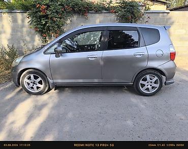 Продажа авто: Honda Fit: 2003 г., Автомат, Бензин, Хэтчбэк — 2