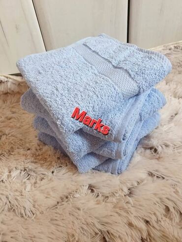 Ostalo: 💯🔝Pamucni peskiri jednobojni🔝💯 Dimenzije peskira : 50x90 Cena: Paket — 9