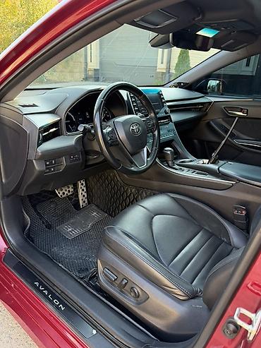 Toyota: Toyota Avalon: 2018 г., Гибрид, Седан — 10