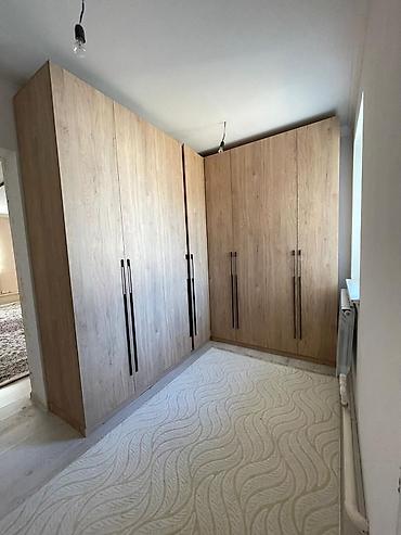 Долгосрочная аренда домов: Сдаётся 2 этажный особняк. Ак тилек. улица Ак буура 2. 8-10 улица. Со — 5