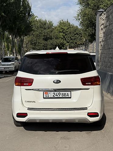 karnival: Kia Carnival: 2018 г., 2.2 л, Автомат, Дизель, Минивэн — 6