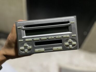 купить модулятор в машину: Автомагнитола MCT-D52 (Multi/CD/Tuner/Amplifier) Особенности: -
