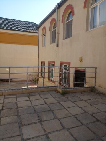 Həyət evləri və villaların satışı: 9 otaq, 308 kv. m, Kredit yoxdur, Orta təmir -da lalafo.az — 6 Həyət evləri və villaların satışı: 9 otaq, 308 kv. m, Kredit yoxdur, Orta təmir — 6