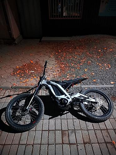 Мотоциклы: Surron Light Bee X 2024 6 Киловатт Мощность 6 Квт (6000W) Макс — 3