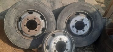 Колеса в сборе: Колеса в сборе 235 / 75 / R 17.5, Б/у, Запаска, Грузовики/Автобусы, Железные, отверстий - 6