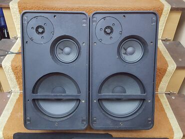 Zvučnici i stereo sistemi: Potpuno ispravno, testirano. Grundig UMS 100     -  30 Evra Quelle    na lalafo.rs — 8 Zvučnici i stereo sistemi: Potpuno ispravno, testirano. Grundig UMS 100     -  30 Evra Quelle    — 8