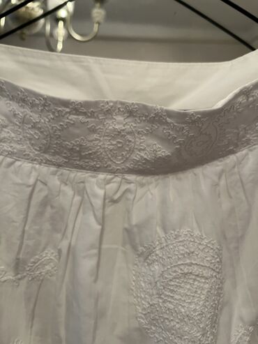 Məktəb çantaları: Zara Ağ rəngli, naxışlı ətək . tezedir — 17