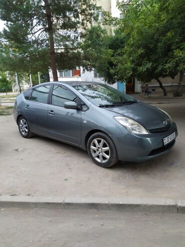 Toyota: Toyota Prius: 2006 г., 1.5 л, Автомат, Гибрид, Седан