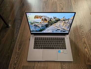 huawei matebook d 15 бишкек: Intel Core i5, 8 ГБ ОЗУ, 15.6 "