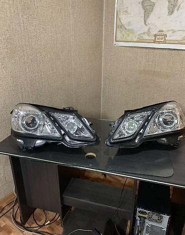 e63 212: Комплект передних фар Mercedes-Benz 2009 г., Б/у, Оригинал, Германия — 1