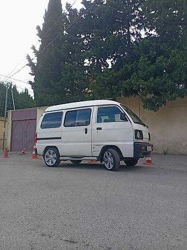 LDV: Kompakt yük-sərnişin mikroavtobusu - Korpus: Ağ rəngli, sürgülü yan — 9