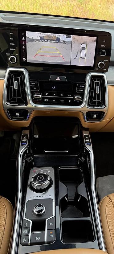Kia: Kia Sorento: 2022 г. — 15