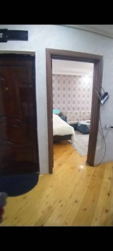 ev xacmaz: Bakı, Əhmədli, 2 otaqlı, Köhnə tikili, m. Əhmədli, 60 kv. m