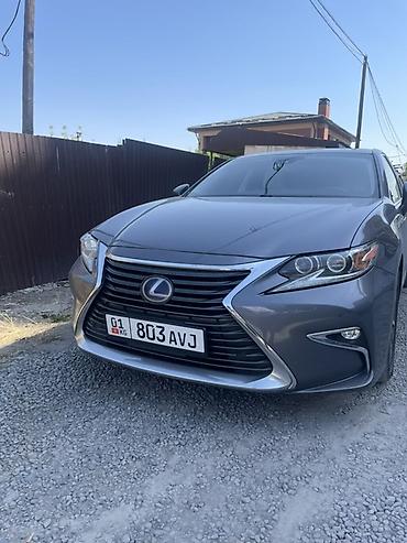 Lexus ES: 2017 г., Гибрид, Седан