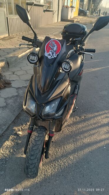 Скутеры: Тип скутера 150 куб. см, Бензин, Б/у — 2