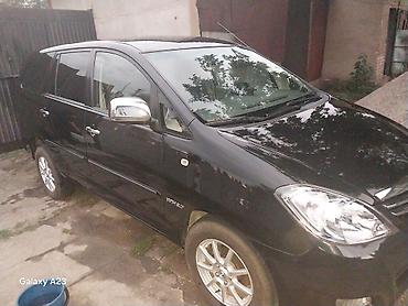 kona машина: Toyota Innova: 2008 г., 2.7 л, Автомат, Бензин, Вэн/Минивэн — 4
