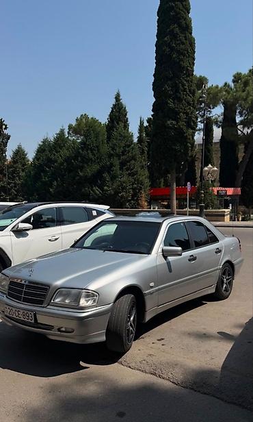 cls 63 amg: Mercedes-Benz C-Class: 1.8 l | 1997 il Sedan — 3
