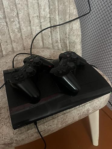 PS3 (Sony PlayStation 3): Sony PlayStation 3 (Super Slim) oyun konsolu - Model: PS3 Super Slim — 2