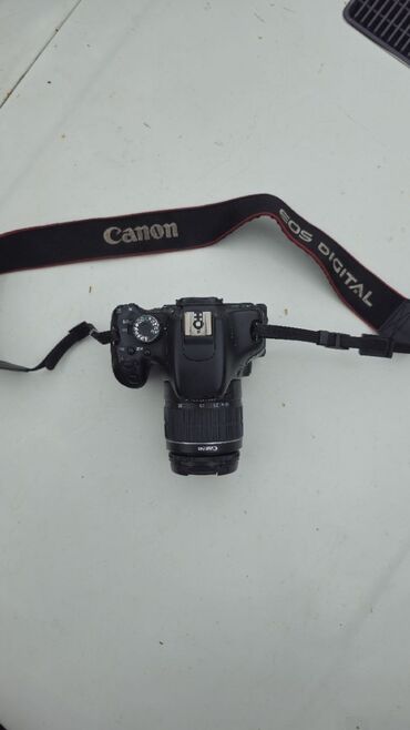 фотоаппарат canon 40d: Срочно! Продаю фотоаппарат canon EOS 600D