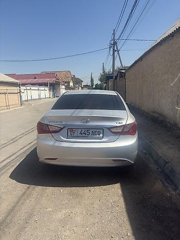 обмен 124: Hyundai Sonata: 2010 г., 2 л, Автомат, Газ, Седан — 8
