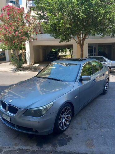 BMW 530: 3 l | 2004 year