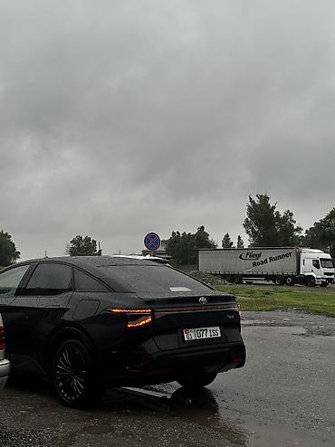 byd e1: Toyota bZ3: 2023 г., Автомат, Электромобиль, Седан — 5