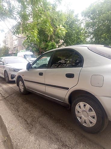 byd e2 2024: Mitsubishi Carisma: 2003 г., 1.8 л, Механика, Бензин, Седан — 6