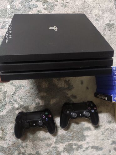 PS4 (Sony PlayStation 4): Продаю пс4 ps4 не клубный в хорошем состоянии